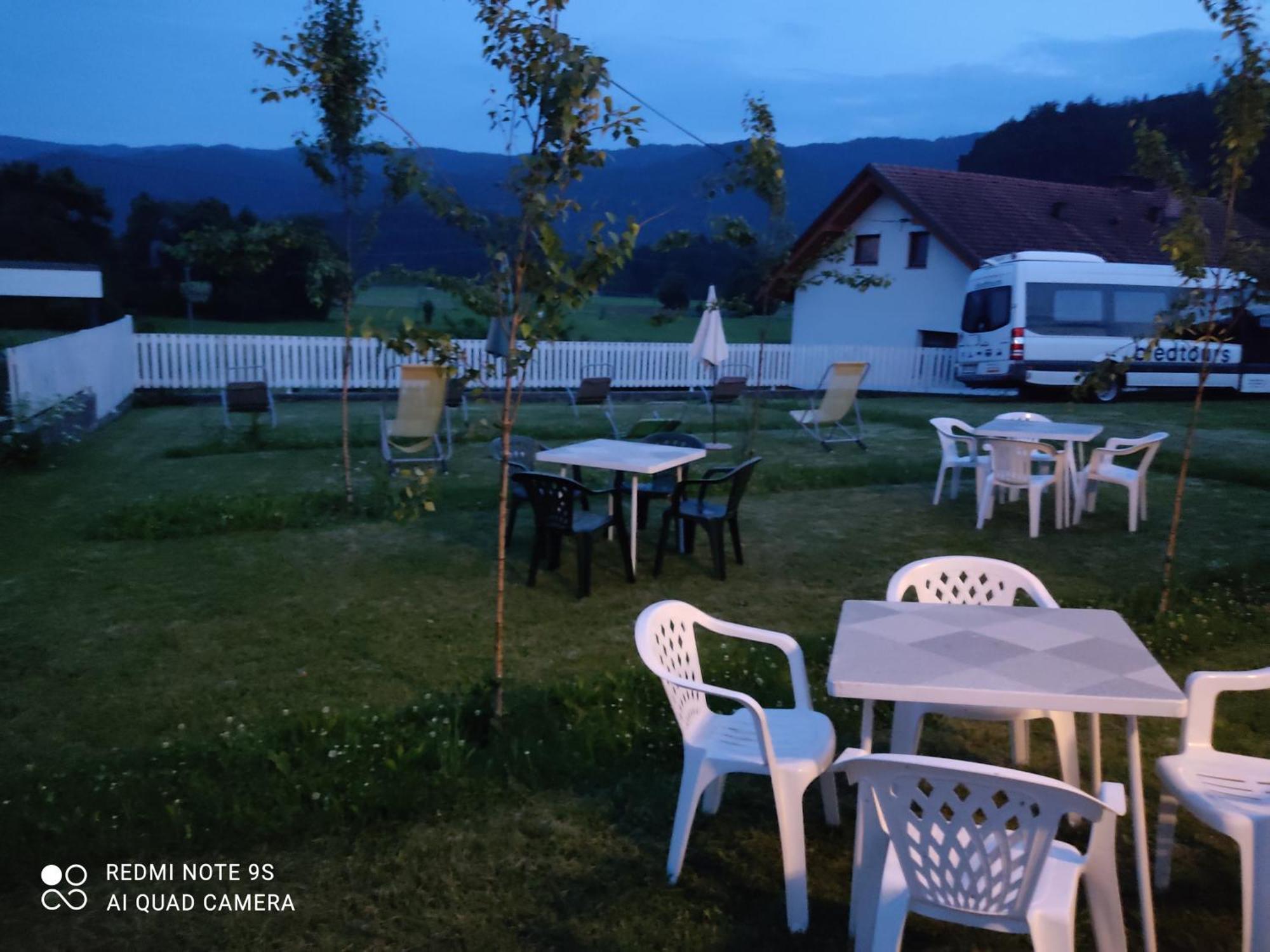 Hacienda Bled Rooms Exteriör bild